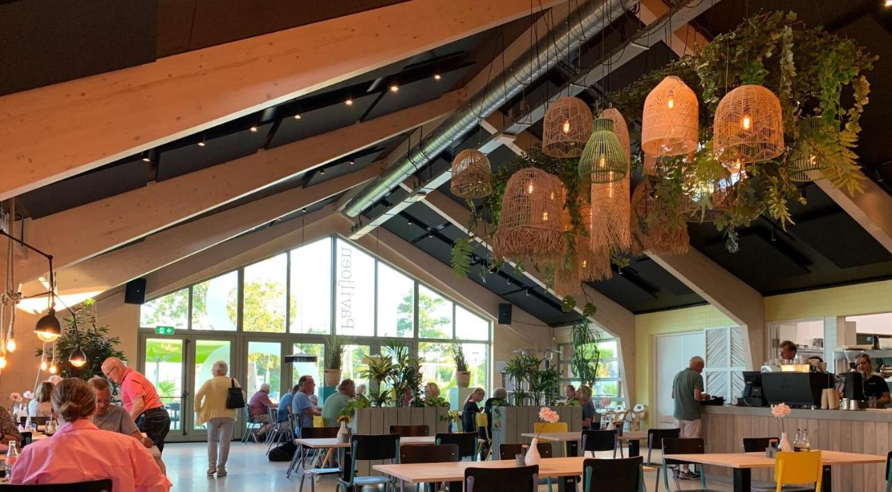 Luxe Vakantielodge In Aan Zee *
